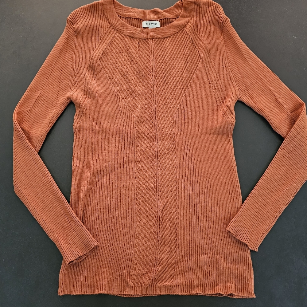 Women's sweater